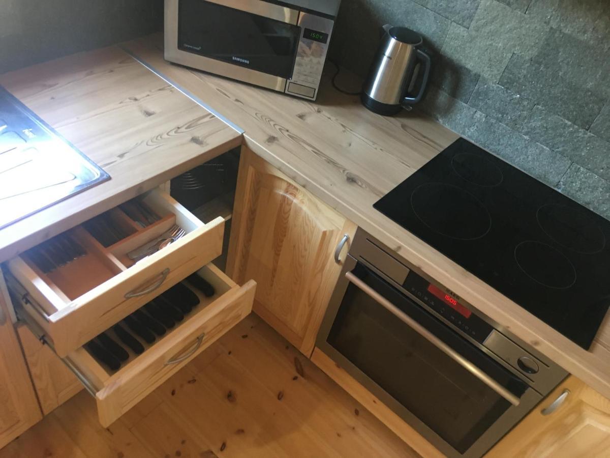 Wooden Apartman Premium Jacuzzival Alsóörs 外观 照片