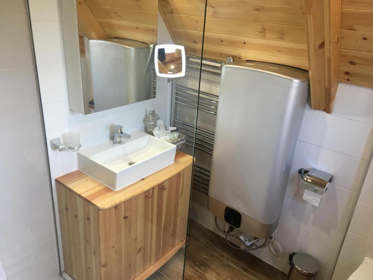 Wooden Apartman Premium Jacuzzival Alsóörs 外观 照片