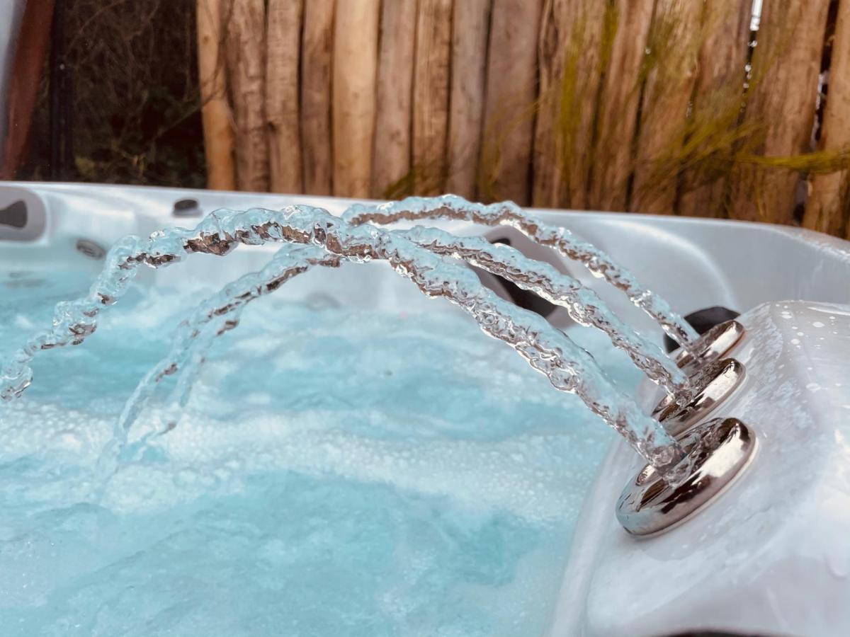 Wooden Apartman Premium Jacuzzival Alsóörs 外观 照片