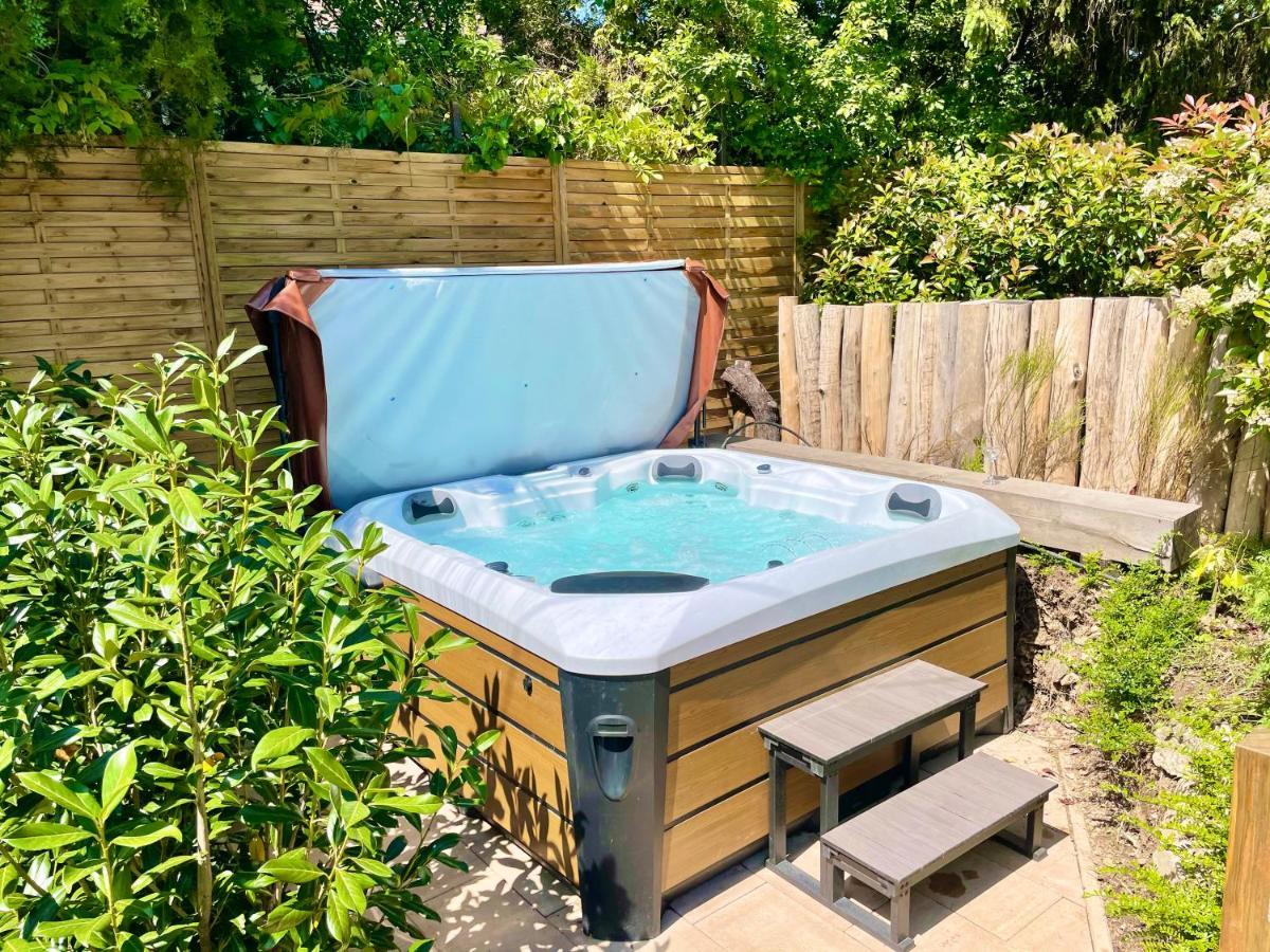 Wooden Apartman Premium Jacuzzival Alsóörs 外观 照片